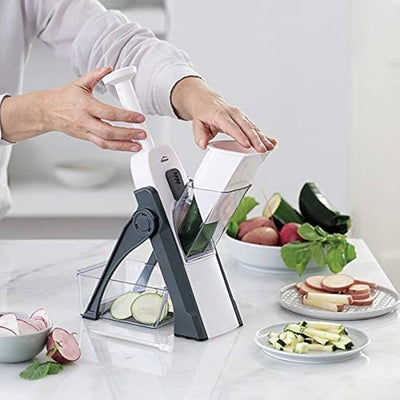 5 in-1 Multifunctional Manual Mandolin Vegetable Slicer Cutter Food & Chopper